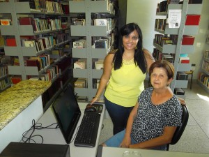 Na foto, a diretora de cultura Ana Paula e a bibliotecária Maria Dulce