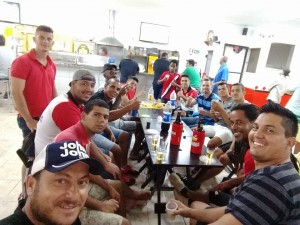 Após a vitória, atletas do Paulista celebram o resultado