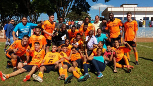 Milkmoni, campeã festeja