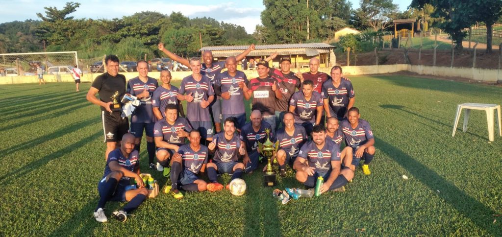 O atributo alt desta imagem está vazio. O nome do arquivo é Coffee-campeão-2-1024x484.jpg