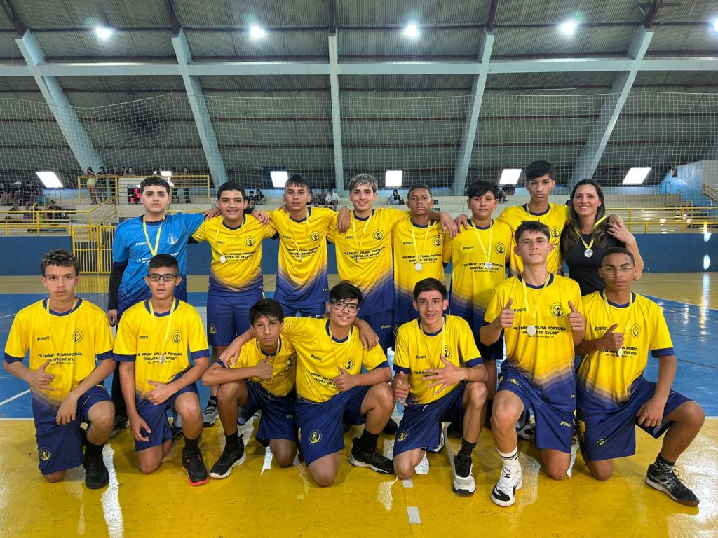 O atributo alt desta imagem está vazio. O nome do arquivo é Handebol-masculino-sub-15-Sylvia-Portugal-campeão-1024x768.jpg