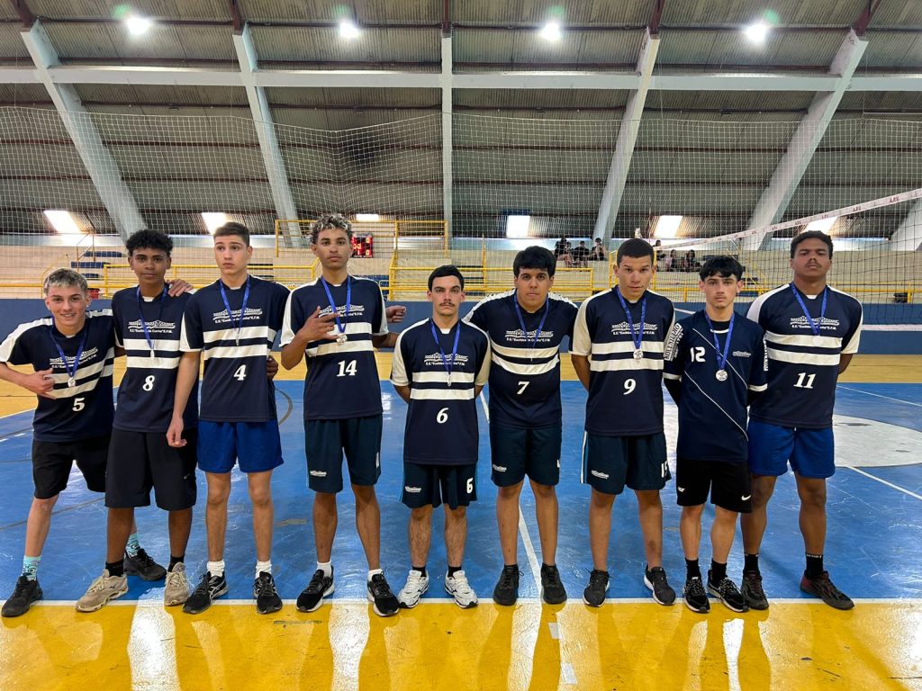 O atributo alt desta imagem está vazio. O nome do arquivo é Voleibol-masculino-sub-17-Euclides-da-Cunha-vice-campeão-1024x768.jpg