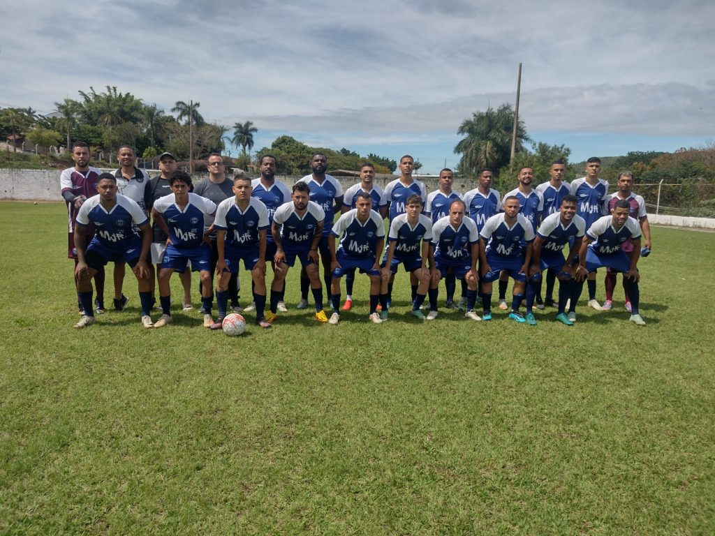 O atributo alt desta imagem está vazio. O nome do arquivo é Paris-Saint-1-1024x768.jpg