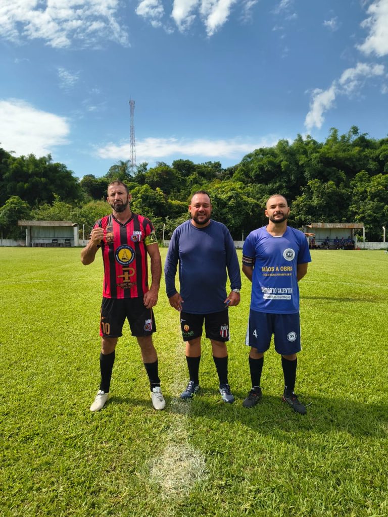 O atributo alt desta imagem está vazio. O nome do arquivo é 2c176604-c1e0-46cf-b366-43f3949bb678-768x1024.jpg