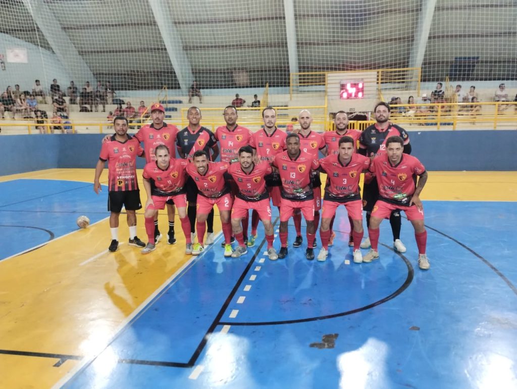 O atributo alt desta imagem está vazio. O nome do arquivo é Pé-Vermeio-1-1024x770.jpg