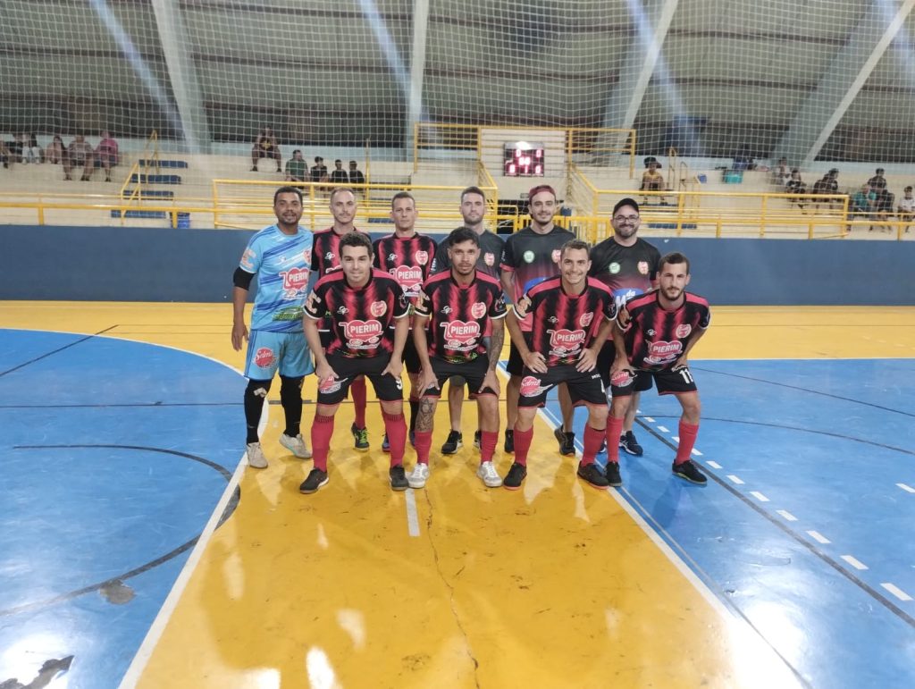 O atributo alt desta imagem está vazio. O nome do arquivo é Pierin-São-José-1024x771.jpg