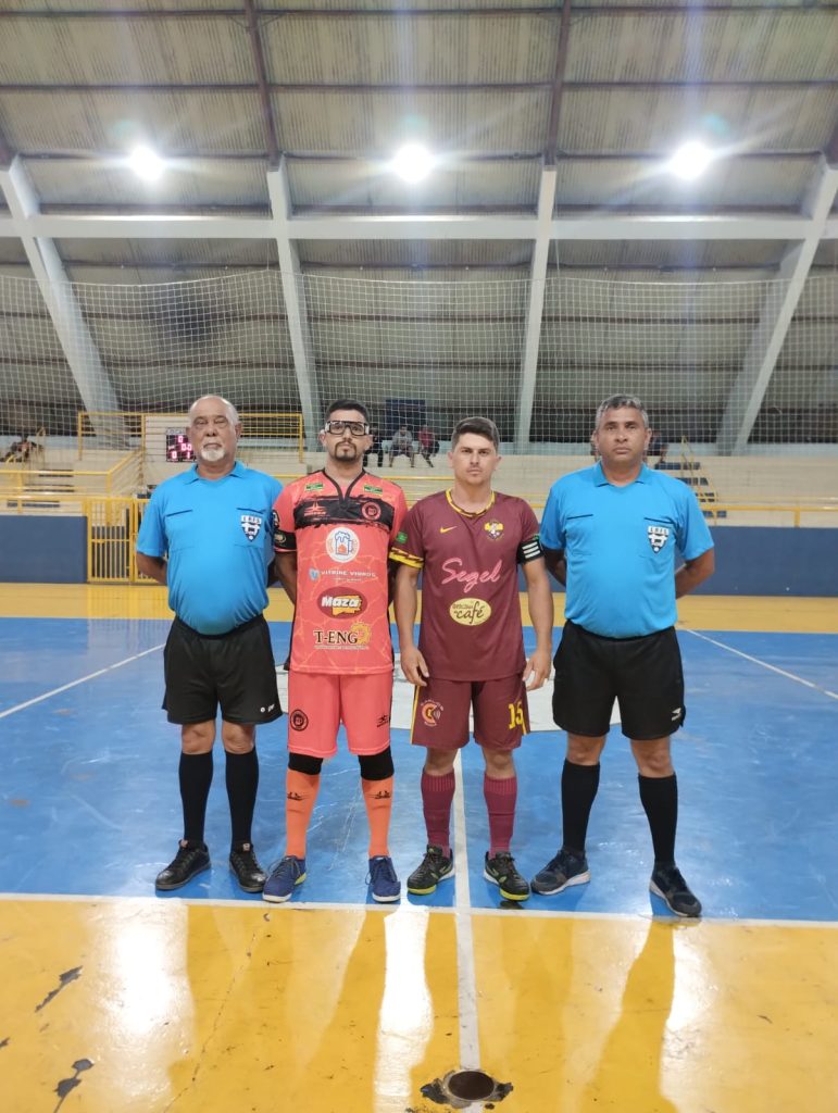 O atributo alt desta imagem está vazio. O nome do arquivo é f95951c5-1955-48f8-a097-f669b44b4a8f-771x1024.jpg