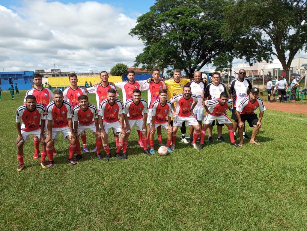 O atributo alt desta imagem está vazio. O nome do arquivo é Peladeiros-1-1024x771.jpg