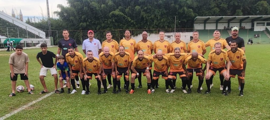 O atributo alt desta imagem está vazio. O nome do arquivo é Bonsucesso-50ão-campeão-em-Guaxuxpé-1024x454.jpg